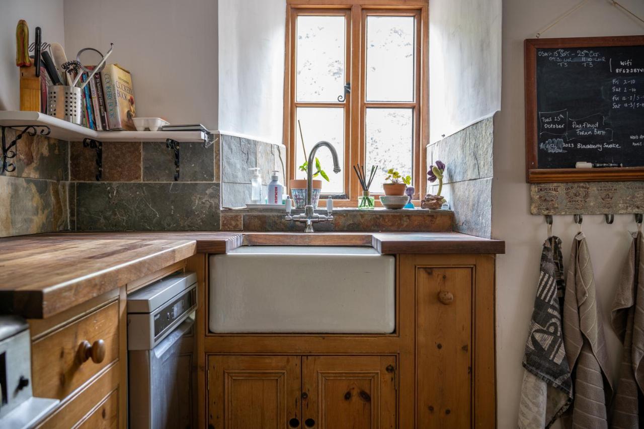 Woodview - Cosy 1840S Cottage In Chew Valley And Mendip Aonb Compton Martin Exterior photo
